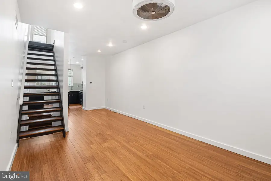 2105 E Hagert St, Philadelphia, PA 19125 - #3