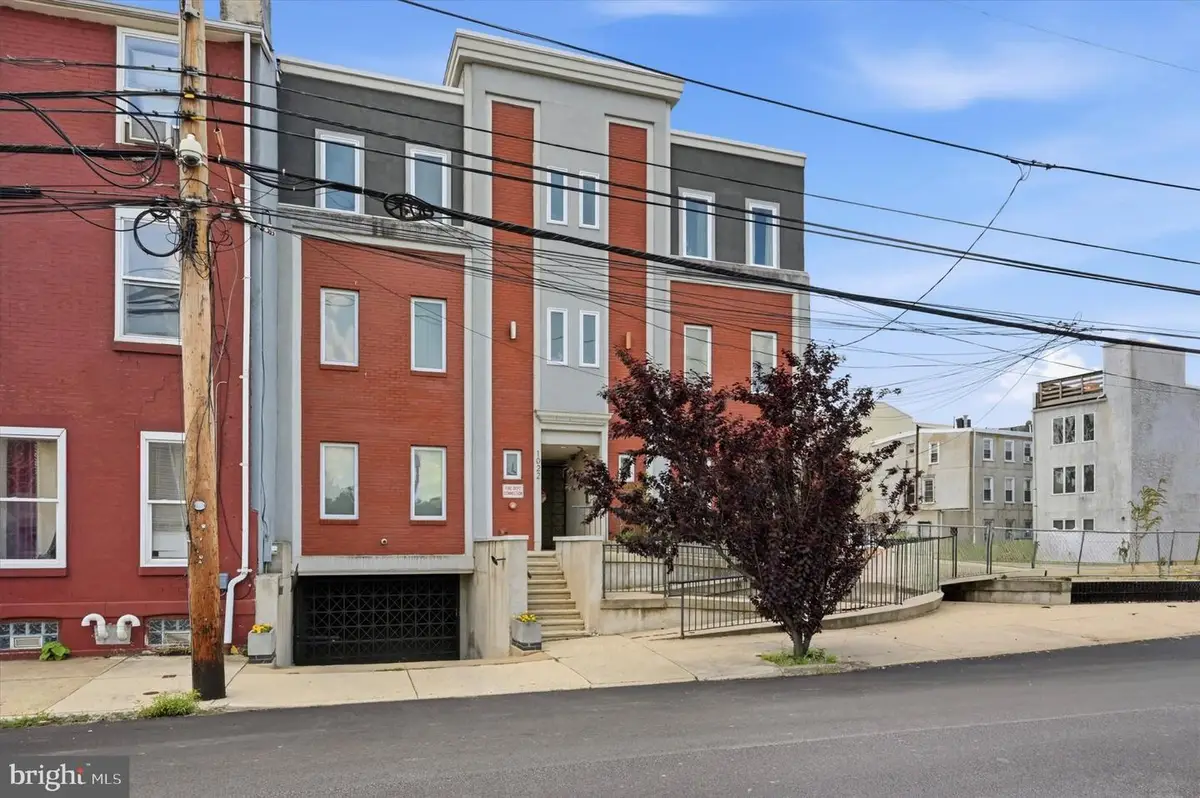 1022 Fairmount Ave #2, Philadelphia, PA 19123 - #1