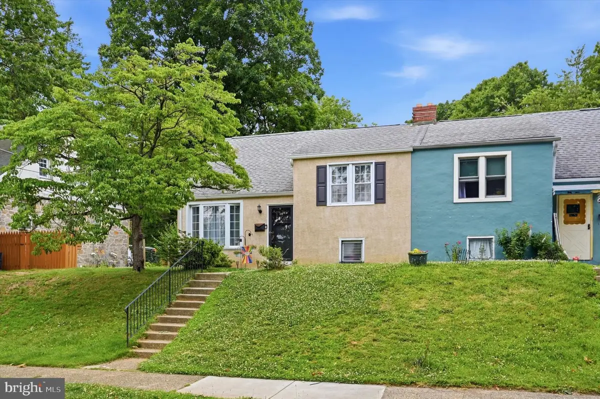 804 E Cathedral Rd, Philadelphia, PA 19128 - #1