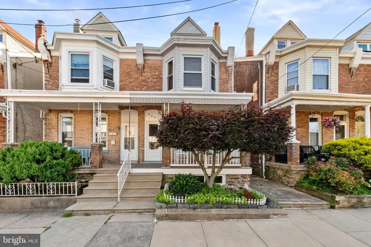 4227 Pechin St, Philadelphia, PA 19128 - #1