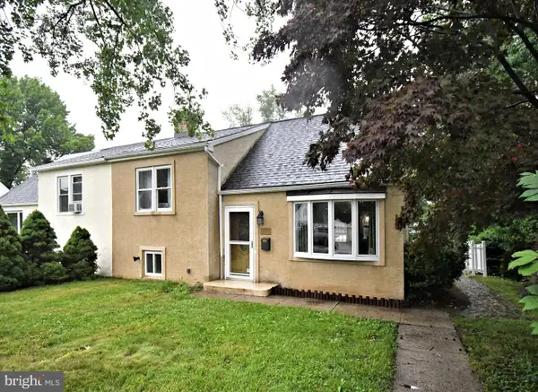 8611 Tiona St, PHILADELPHIA, PA 19128