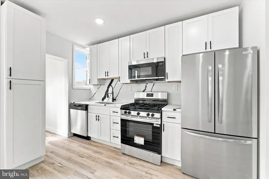 7212 Sommers Rd, Philadelphia, PA 19138 - #3