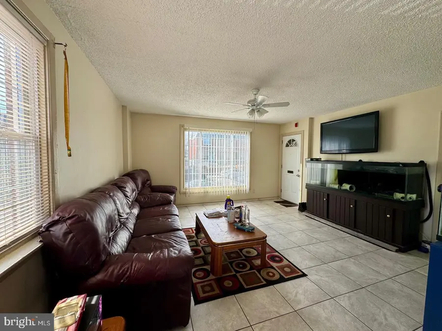 1941 S 30th St, Philadelphia, PA 19145 - #3