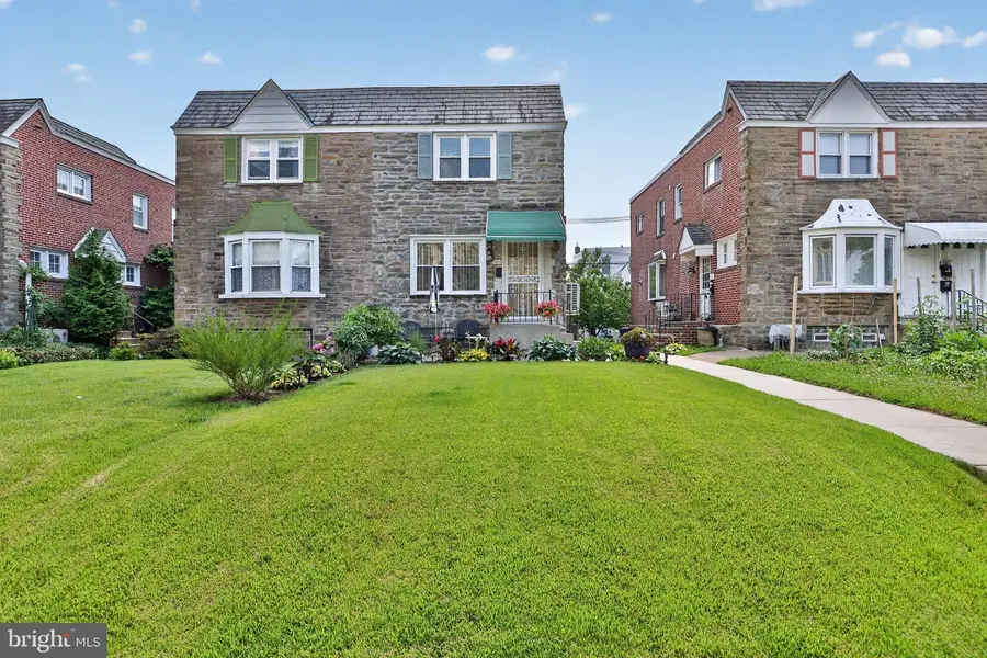 2004 Vista St, Philadelphia, PA 19152 - #2