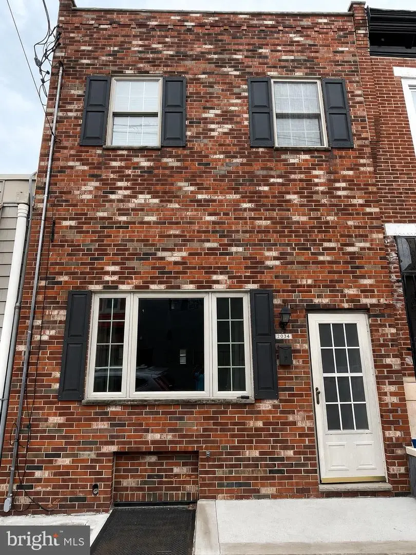 2034 S 3rd St, Philadelphia, PA 19148 - #2