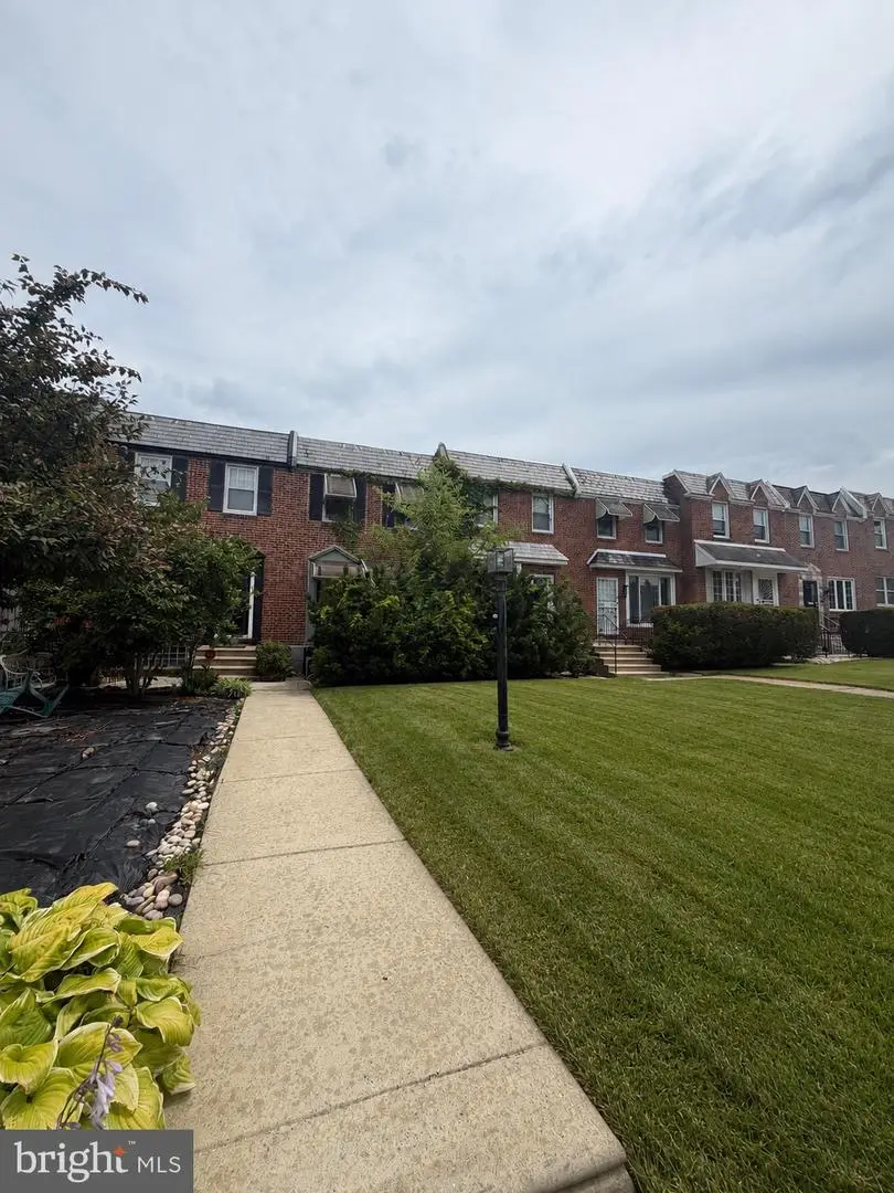 1162 E Phil Ellena St, Philadelphia, PA 19150 - #1