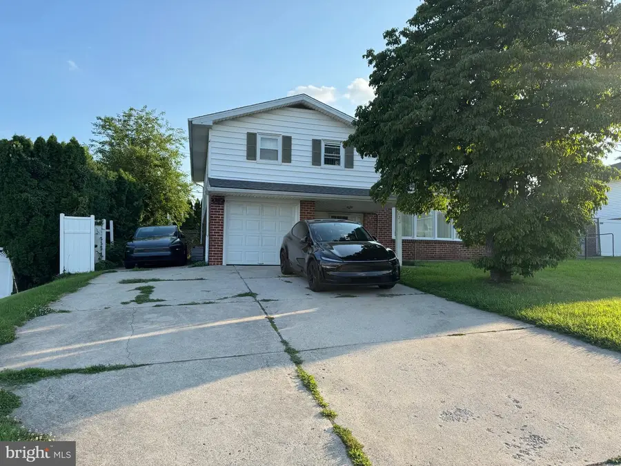 122 Pocasset Rd, Philadelphia, PA 19115 - #2