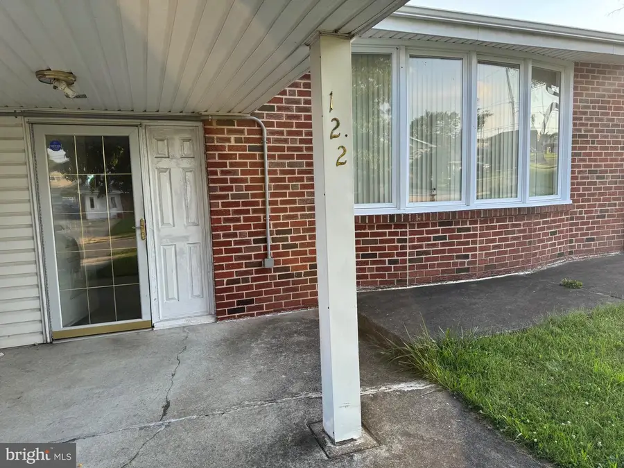 122 Pocasset Rd, Philadelphia, PA 19115 - #3