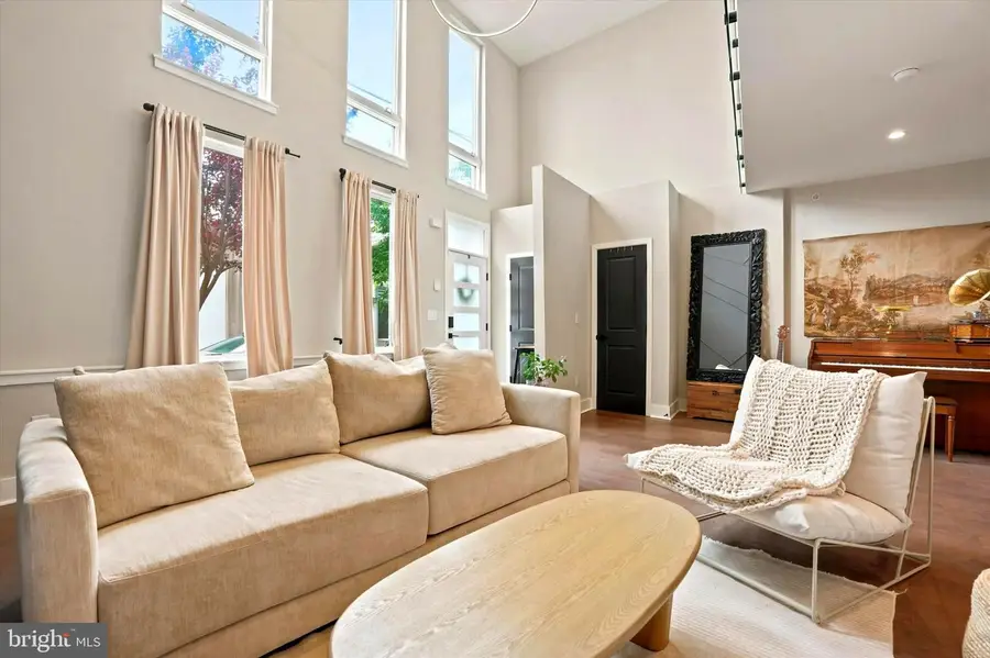 930 S Beulah St, Philadelphia, PA 19147 - #3