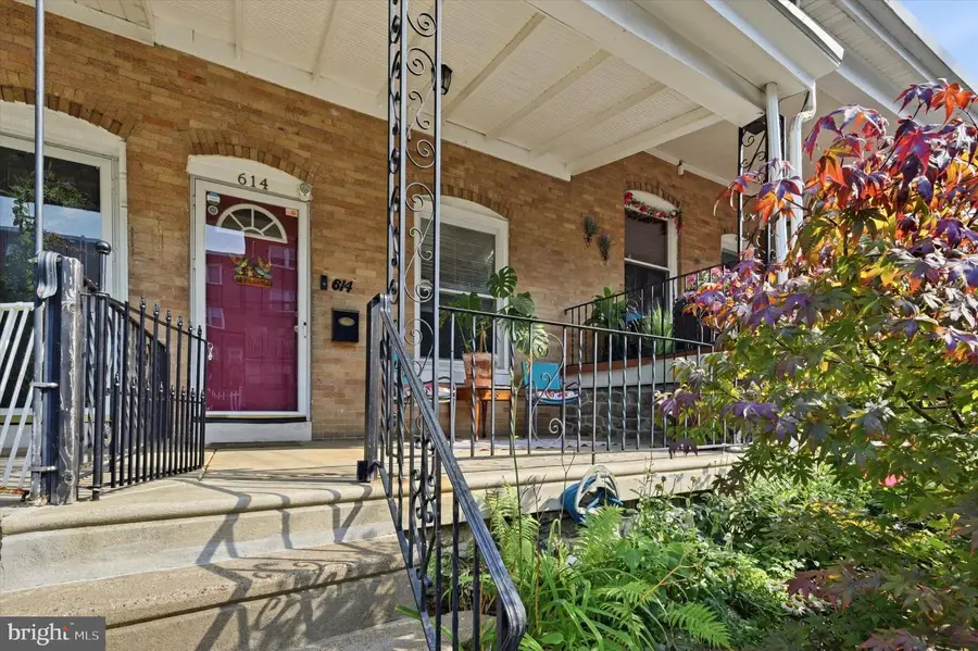614 Martin St, Philadelphia, PA 19128 - #2