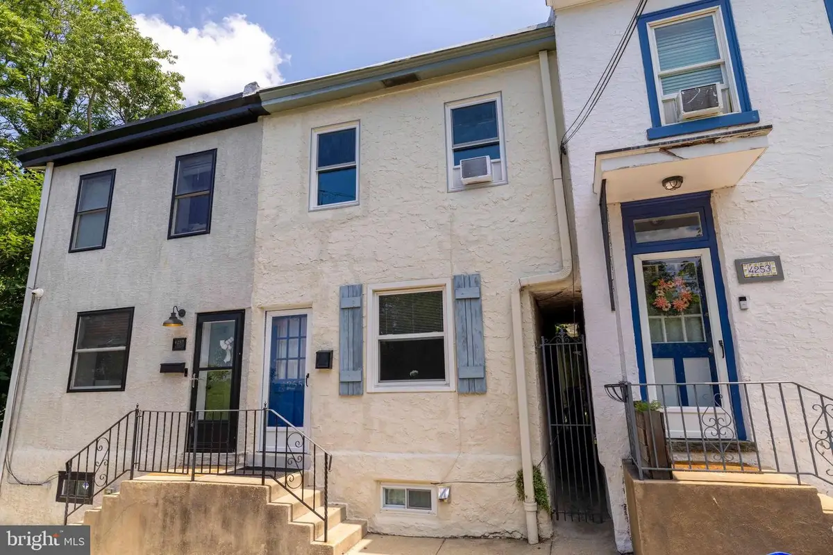 4255 Boone St, Philadelphia, PA 19128 - #1