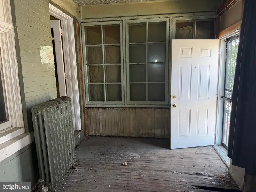 939 S 59th St, Philadelphia, PA 19143 - #3
