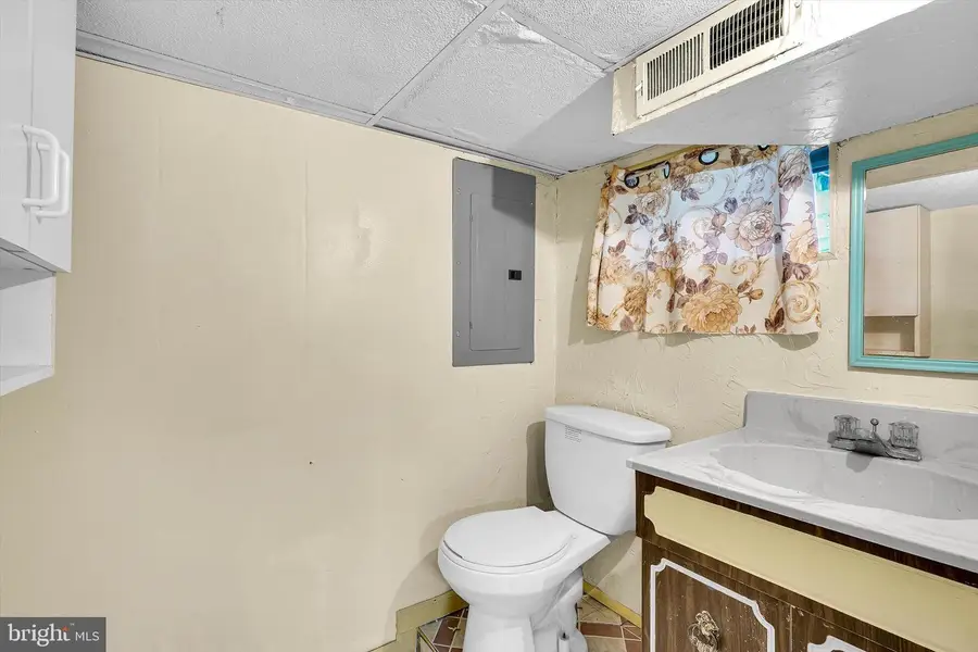 7424 Palmetto St, Philadelphia, PA 19111 - #2