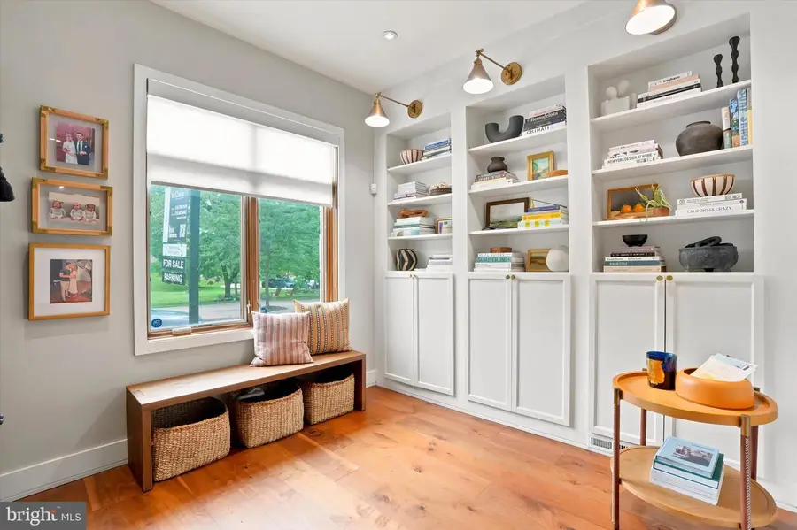 308 N 2nd St, Philadelphia, PA 19106 - #3