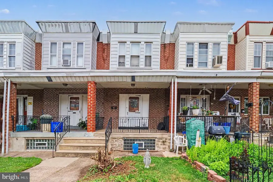 7186 Montague St, Philadelphia, PA 19135 - #2