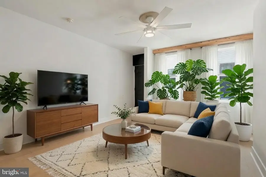 636 Mcclellan St, Philadelphia, PA 19148 - #2