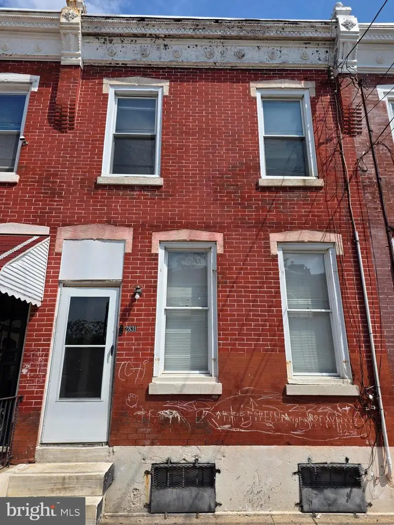 2831 N Howard St, Philadelphia, PA 19133 - #1