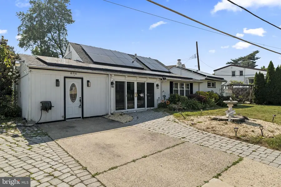 896 Pine Hill Rd, Philadelphia, PA 19115 - #3