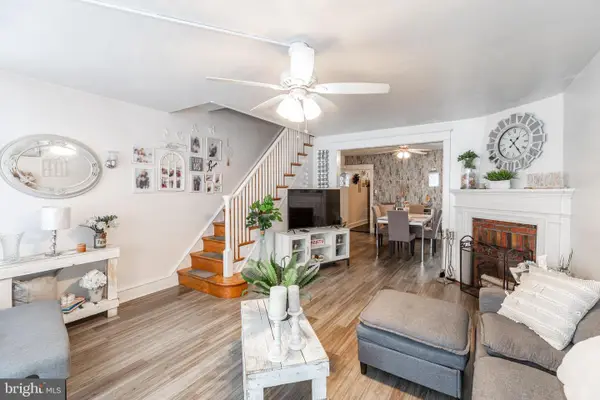 578 Rosalie St #a, PHILADELPHIA, PA 19120