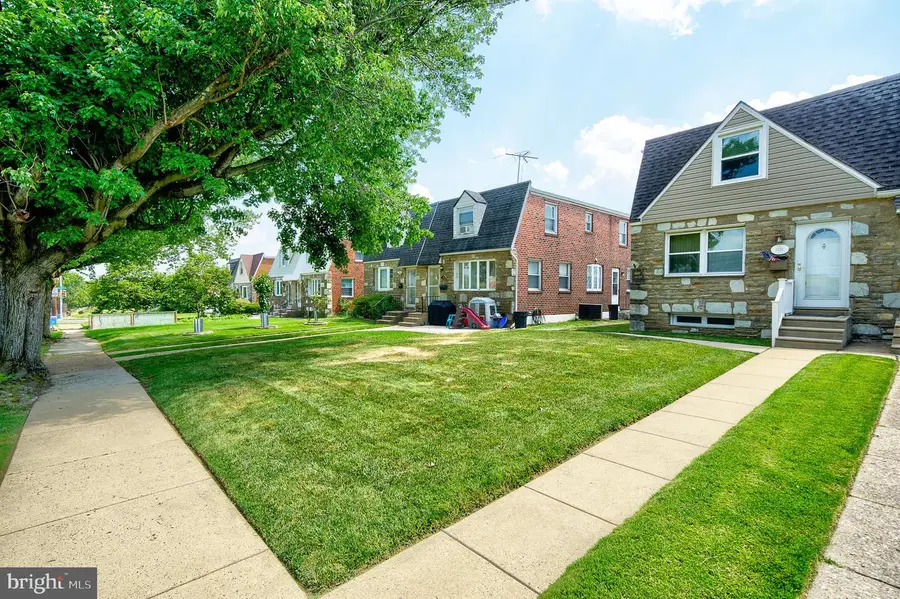 3426 Grant Ave, Philadelphia, PA 19114 - #2