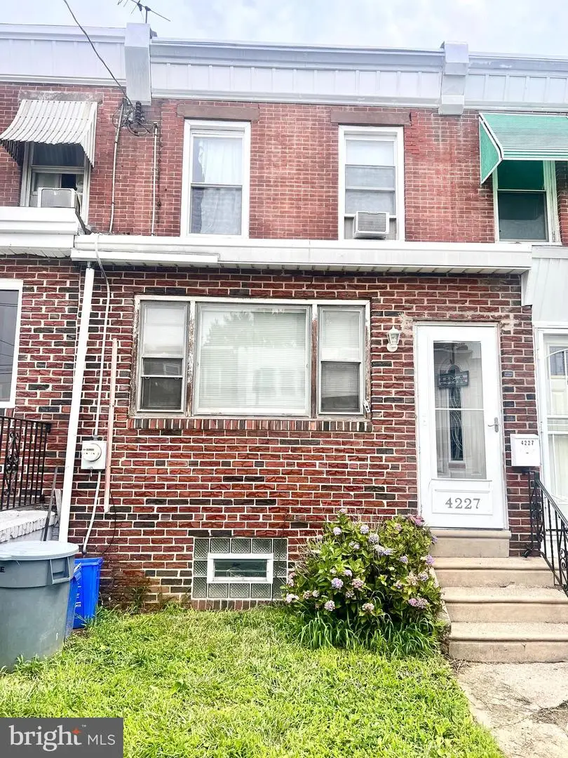 4227 E Howell St, Philadelphia, PA 19135 - #1