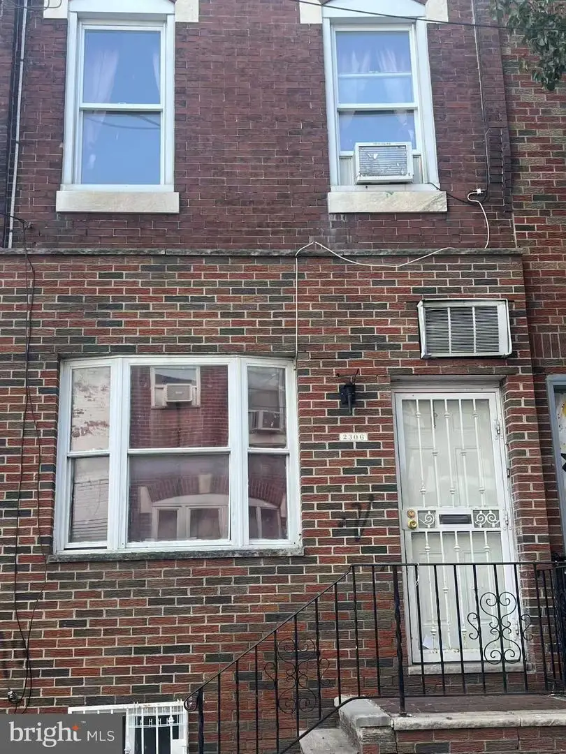 2306 S Mildred St, Philadelphia, PA 19148 - #1