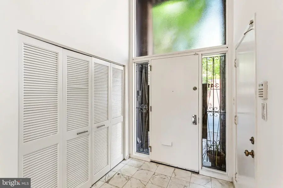 341 S 5th St, Philadelphia, PA 19106 - #3