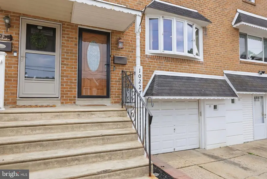 10227 N Canterbury Rd, Philadelphia, PA 19114 - #2