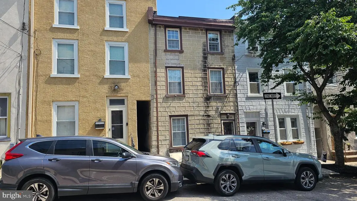 159 Markle St, Philadelphia, PA 19127 - #1