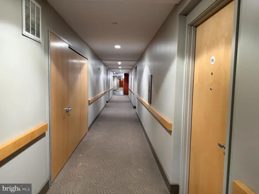 815-37 Arch St #517, Philadelphia, PA 19107 - #3