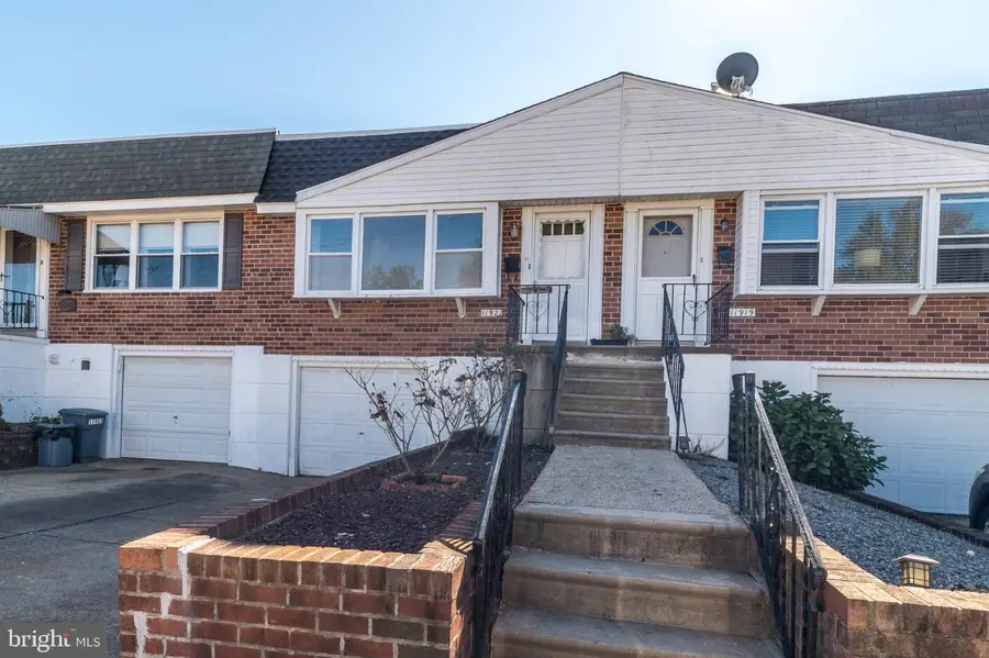 11921 Covert Rd, Philadelphia, PA 19154 - #2