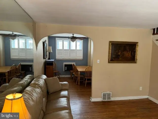 2837 S 7th St, Philadelphia, PA 19148 - #3