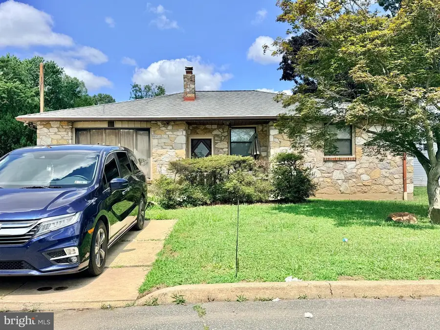 9612 Hilspach St, Philadelphia, PA 19115 - #2