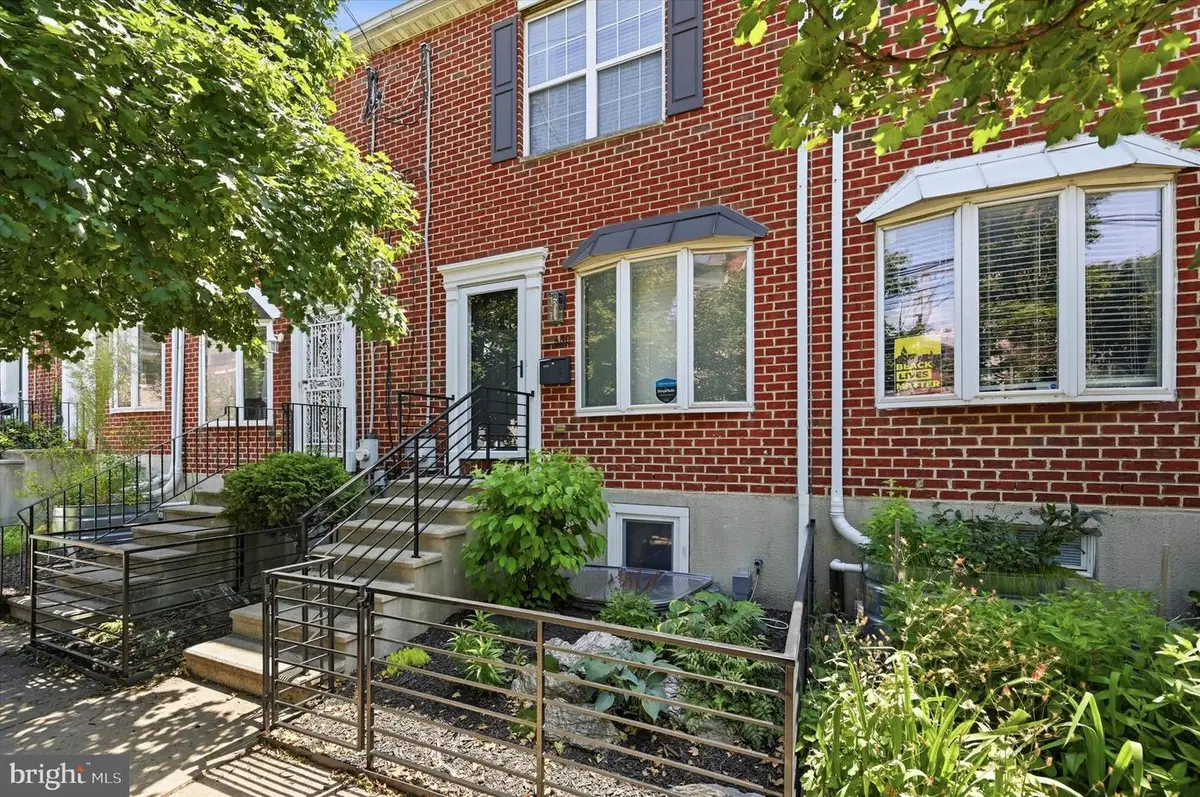430 Brown St, Philadelphia, PA 19123 - #1
