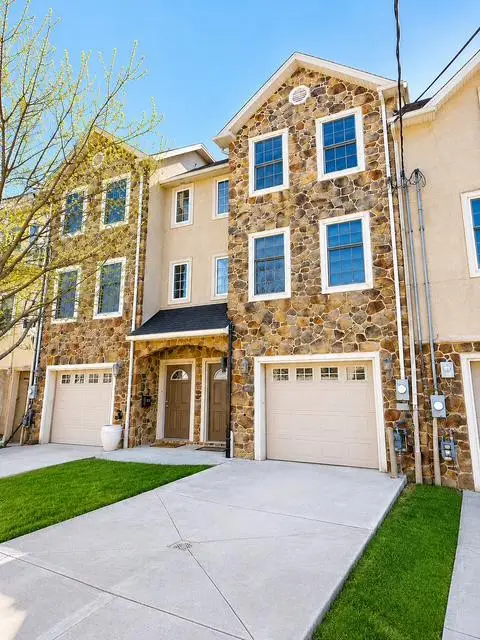 493 Harmon Rd #f, Philadelphia, PA 19128 - #1