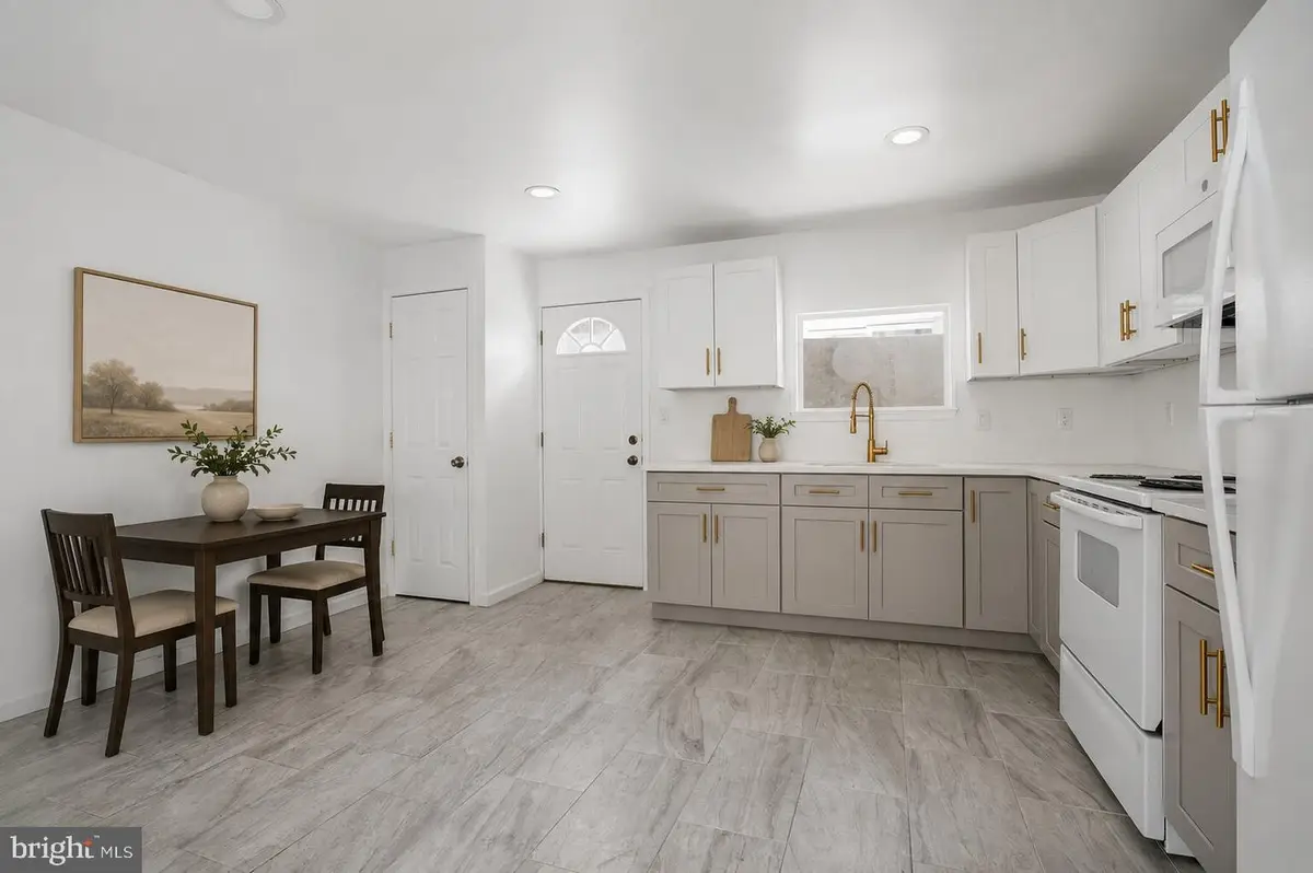 1928 W Carey St, Philadelphia, PA 19140 - #1