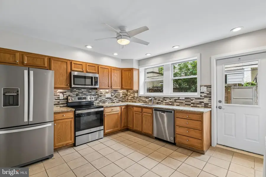 1907 S Camac St, Philadelphia, PA 19148 - #3