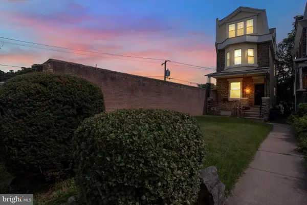 468 E Walnut Ln, PHILADELPHIA, PA 19144