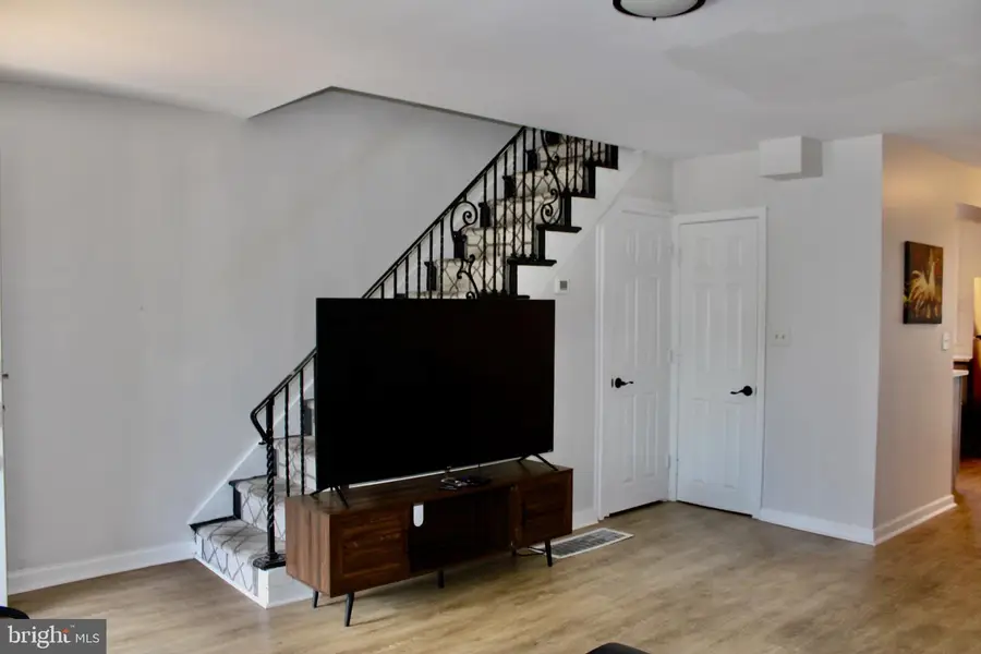 4625 Lansing St, Philadelphia, PA 19136 - #3