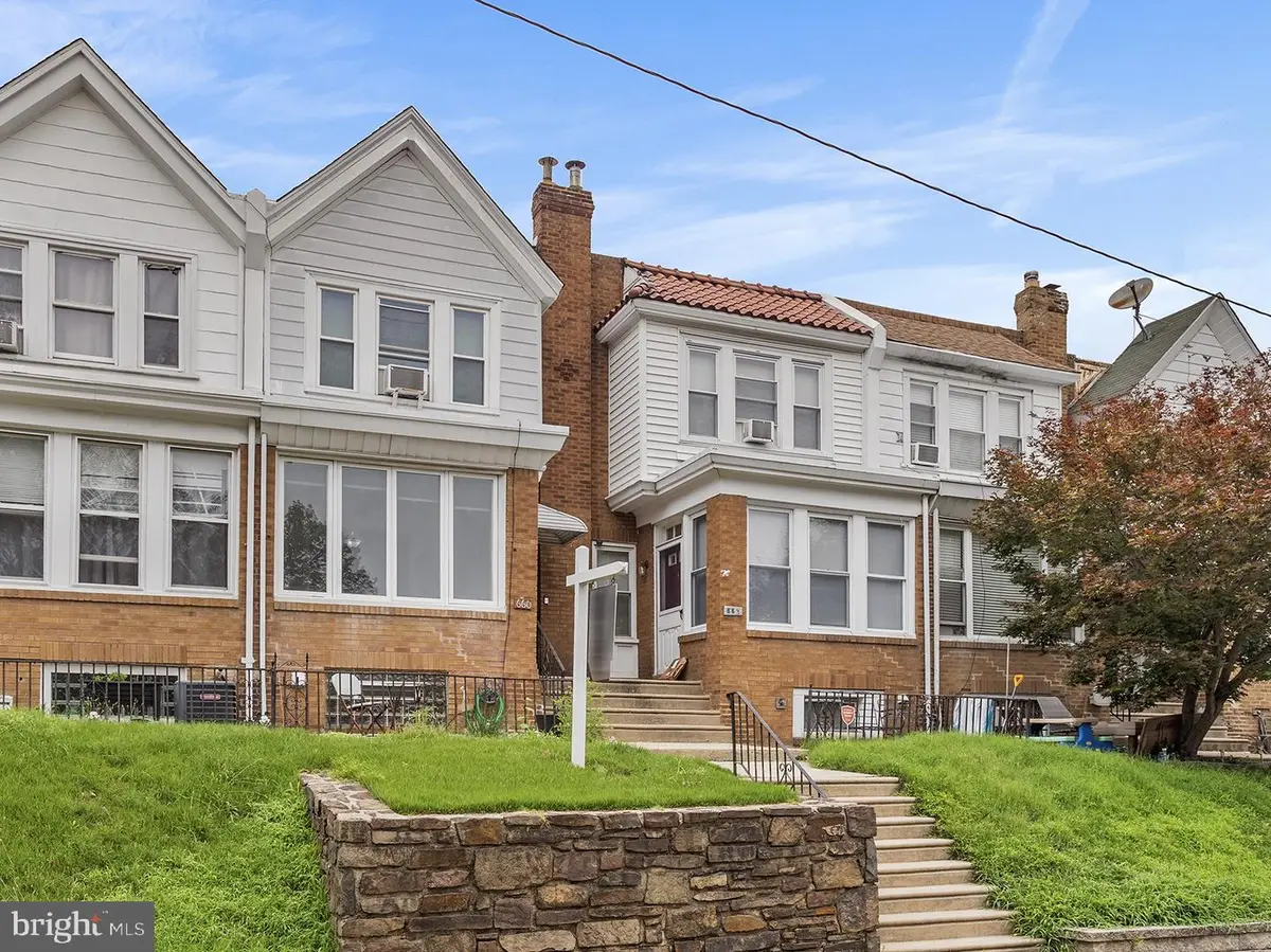 660 Wendover St, Philadelphia, PA 19128 - #1
