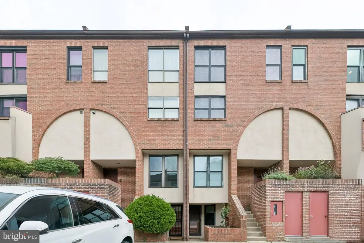 214-30 N 22nd St #10a, Philadelphia, PA 19103 - #1