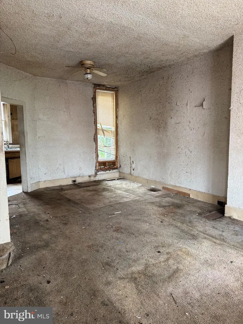 1246 S Ruby St, Philadelphia, PA 19143 - #3