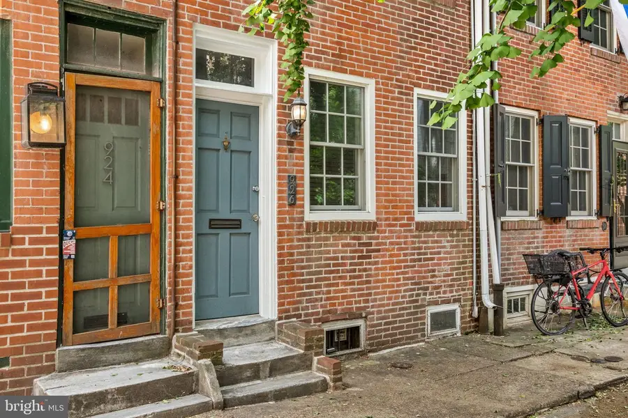926 Irving St, Philadelphia, PA 19107 - #3