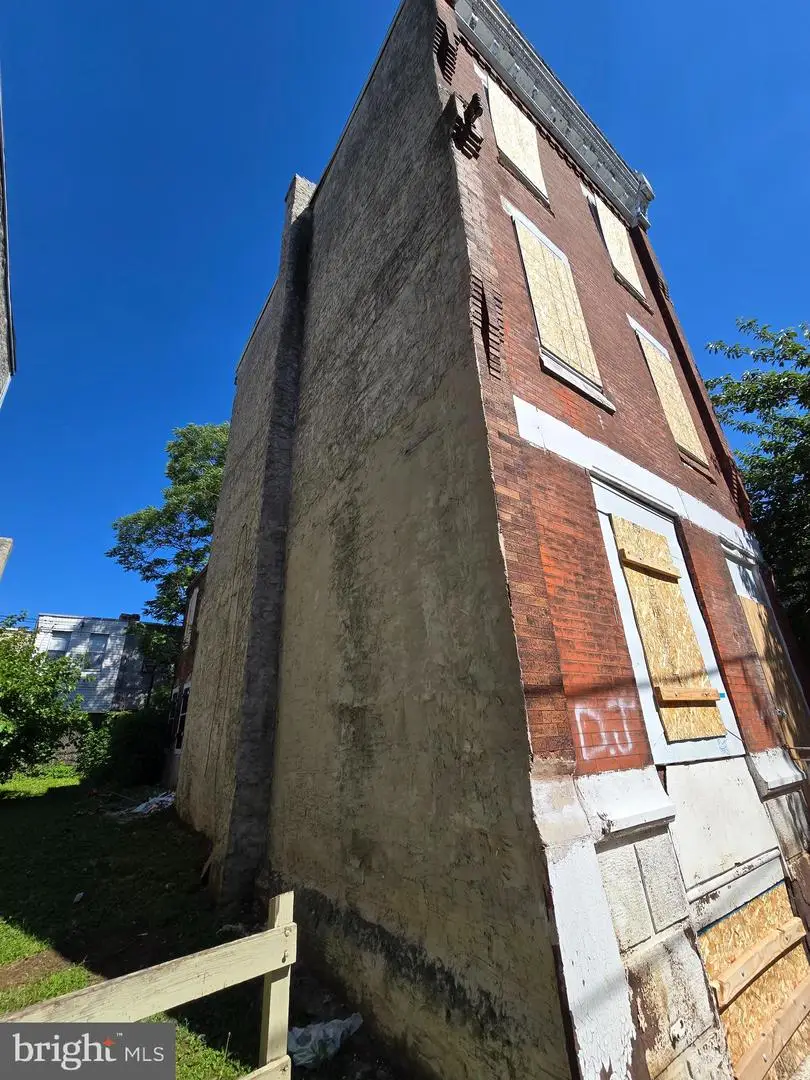 2431 N 19th St, Philadelphia, PA 19132 - #3