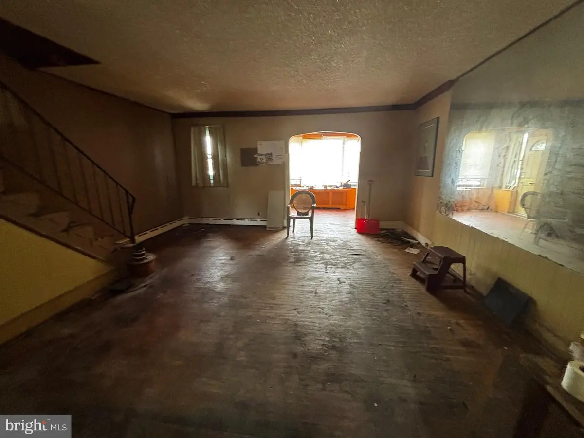 7316 W Passyunk Ave, Philadelphia, PA 19142 - #1