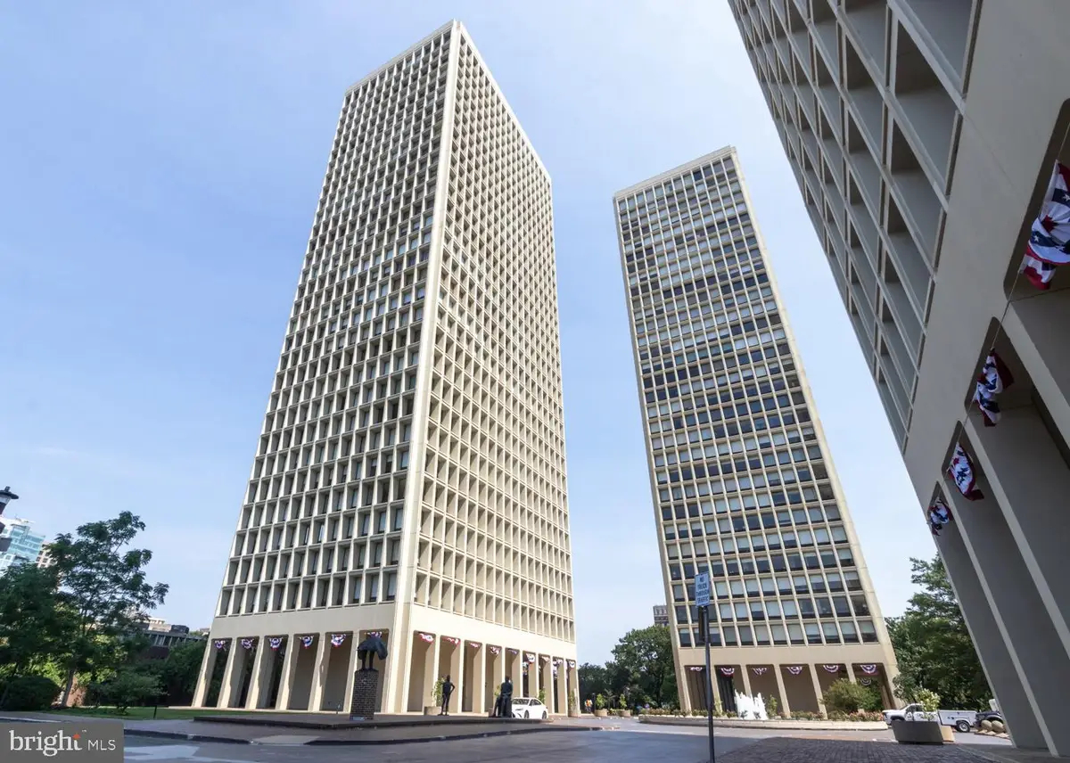 210 Locust Street #3ew, Philadelphia, PA 19106 - #1