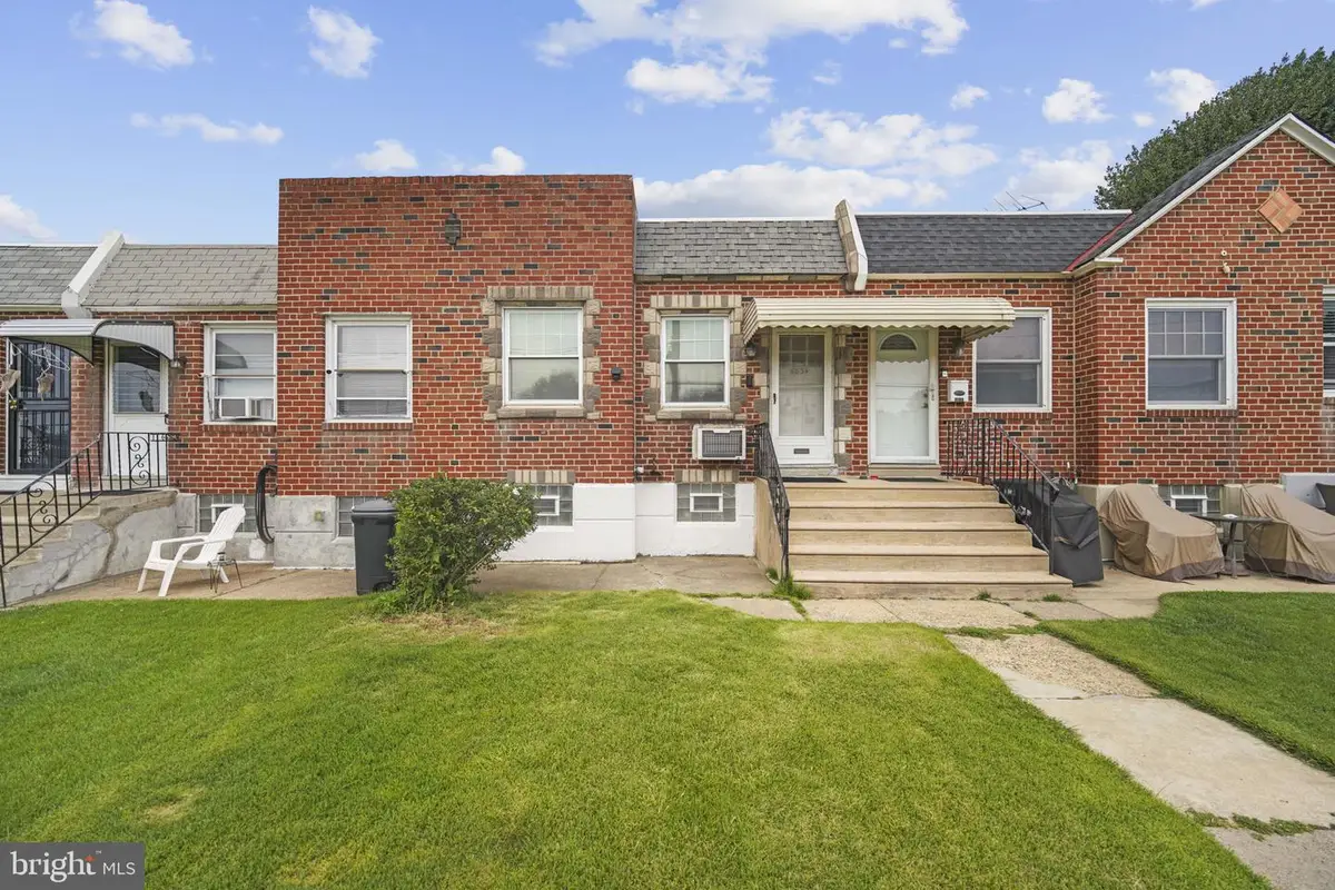 6834 Walker St, Philadelphia, PA 19135 - #1
