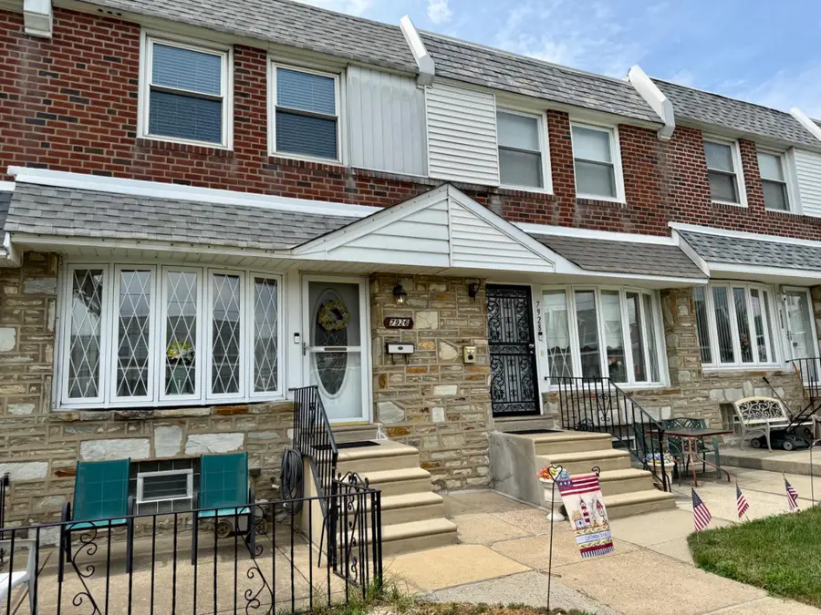 7926 Leonard St, Philadelphia, PA 19152 - #2