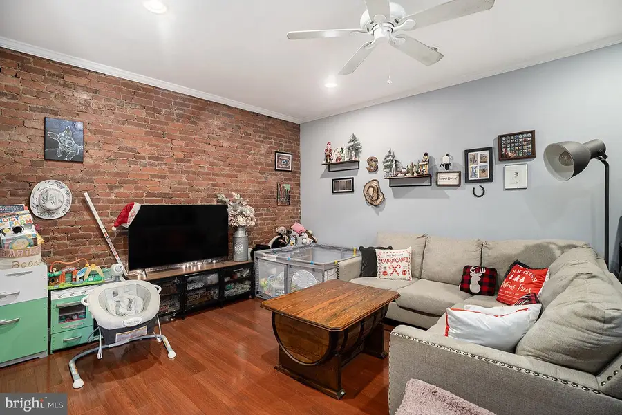 146 Vassar St, Philadelphia, PA 19128 - #3