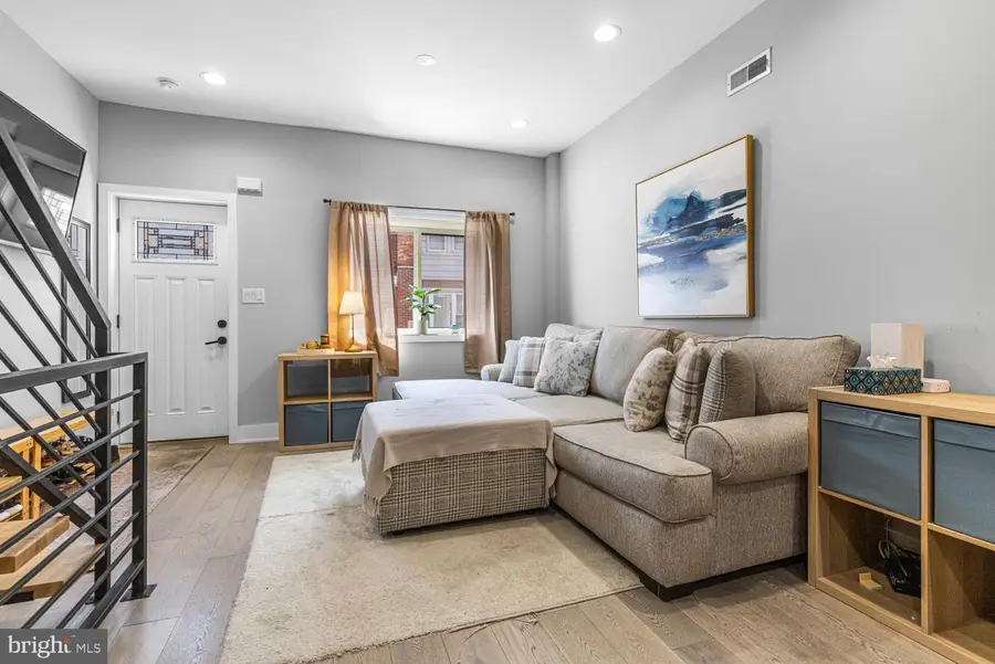 2502 S Philip St, Philadelphia, PA 19148 - #3
